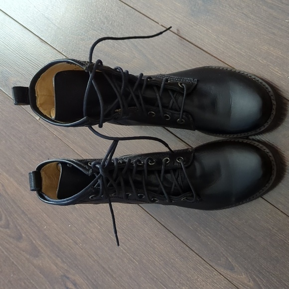 HP. Frye WomenVeronica Combat - Picture 4 of 14